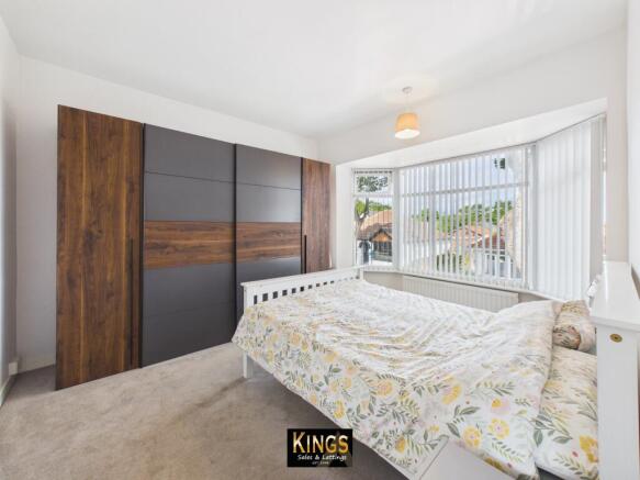 3 bed Semi-Detached for sale Image 9