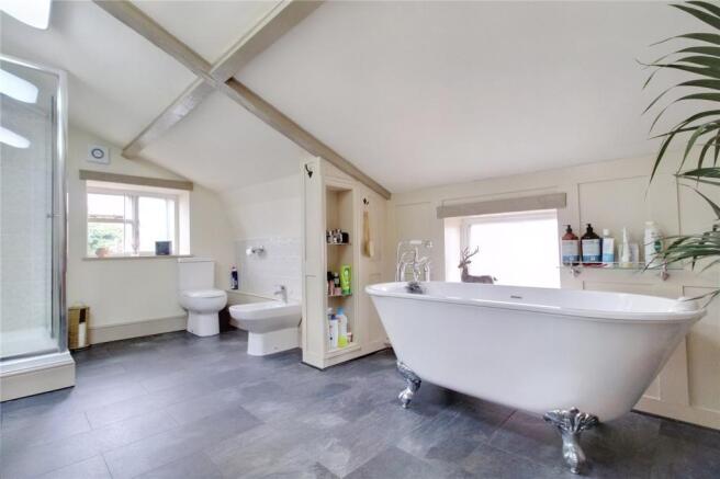 First Floor Bathroom