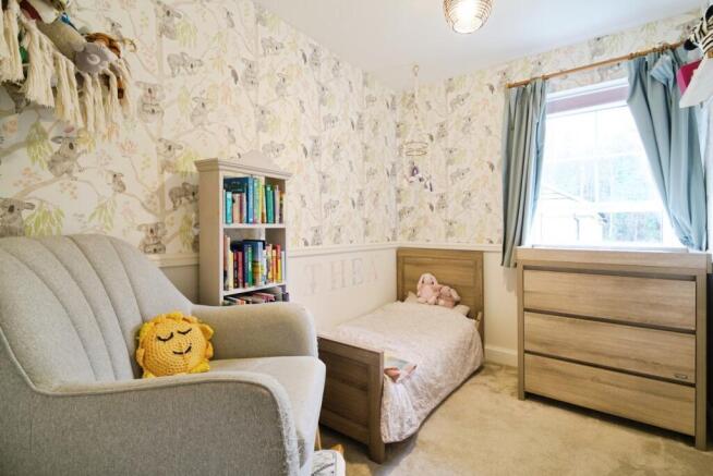 3 bed Semi-Detached for sale Image 10
