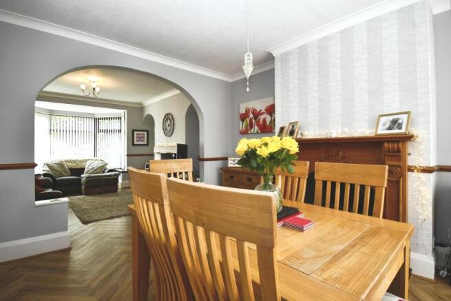 3 bed Semi-Detached for sale Image 10