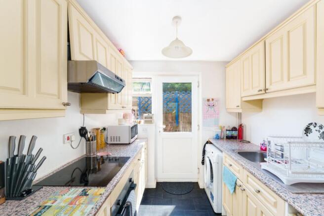 2 bed Semi-Detached for sale Image 4