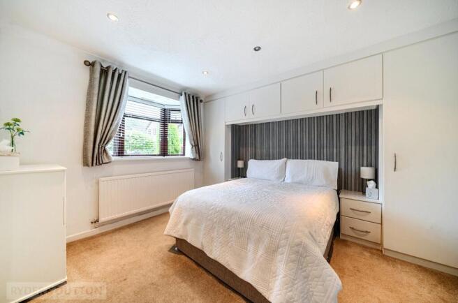 3 bed Detached Bungalow for sale Image 12