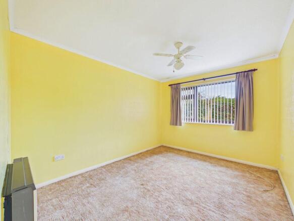 2 bed Terraced Bungalow for sale Image 7