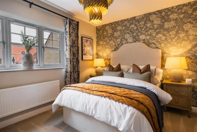 4 bed Detached for sale Image 12