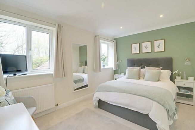 Bedroom 1 (Double)