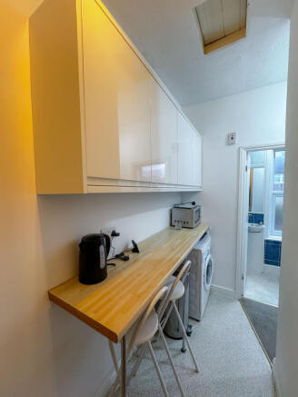 1 bed Block of Apartments for sale Image 6