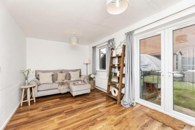 Longwall Road, Pontefract photo 3