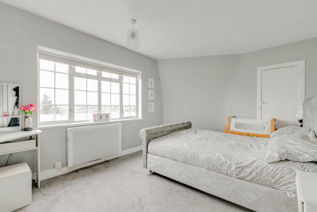 42 Crown Point, S...