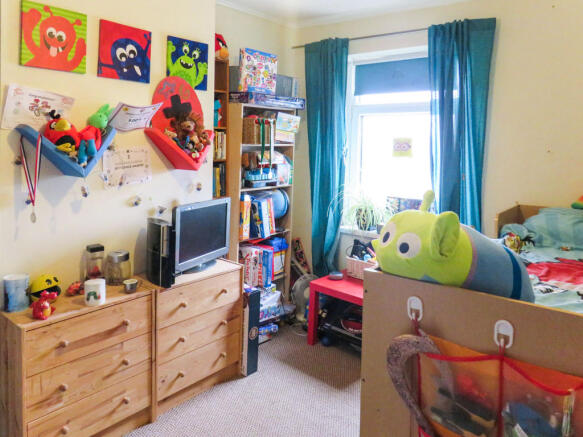 Photo 8