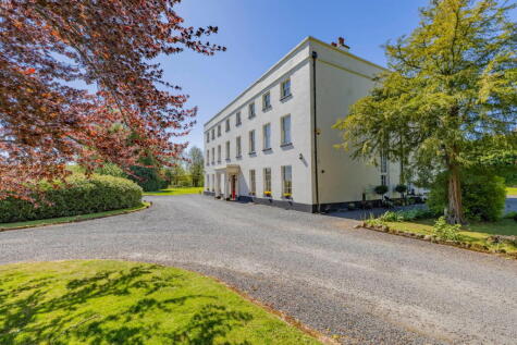 Leaton Hall, Church Lane, Bobbington, DY7 5DE