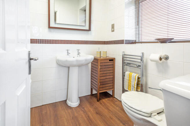 Ensuite