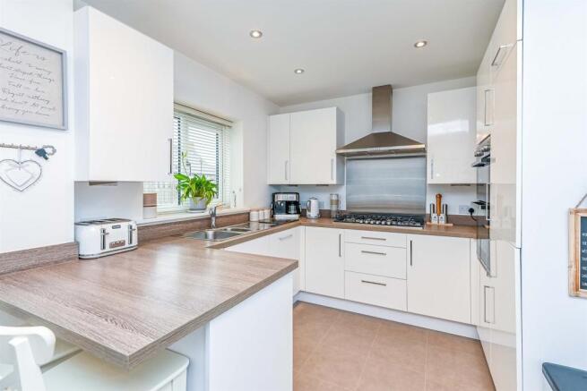 Kitchen Diner: