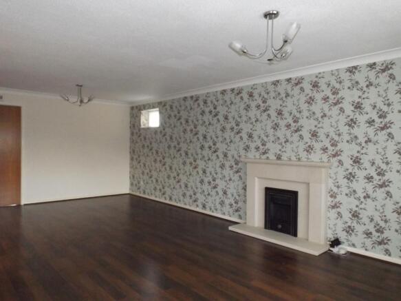 Lounge / Dining Room