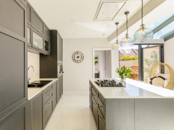 Kitchen O.jpg