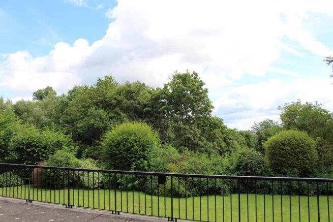 Terrace2.JPG