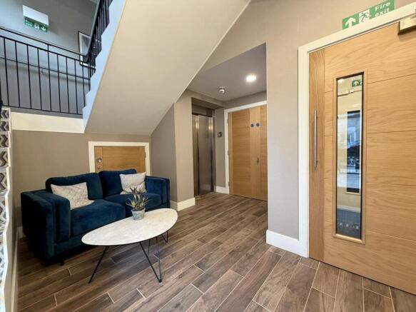 1 bed Flat for sale Image 11