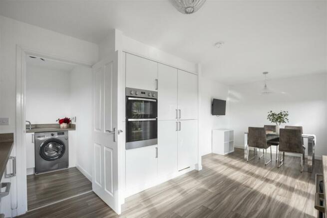 55 Hilton Road13.jpg
