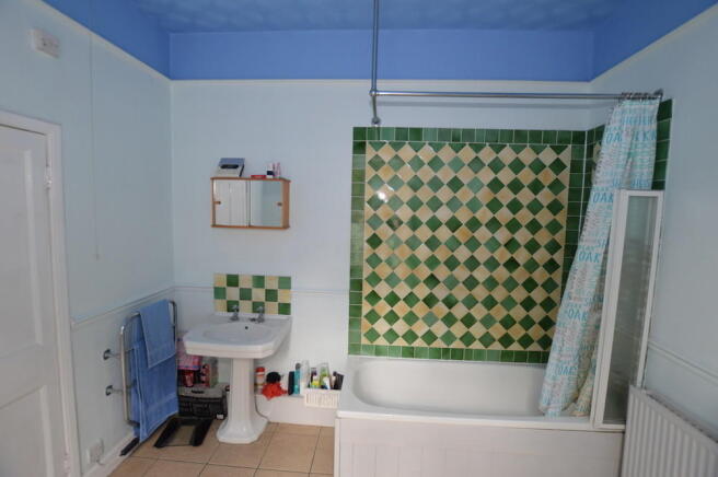 Photo 18