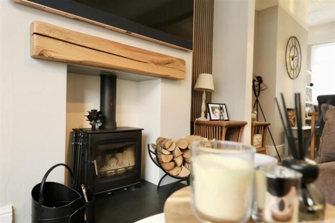 3 bed Terraced for sale Image 6