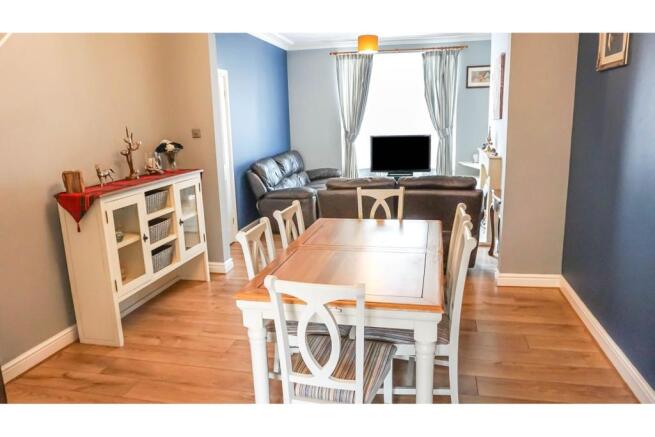 Living / Dining Room