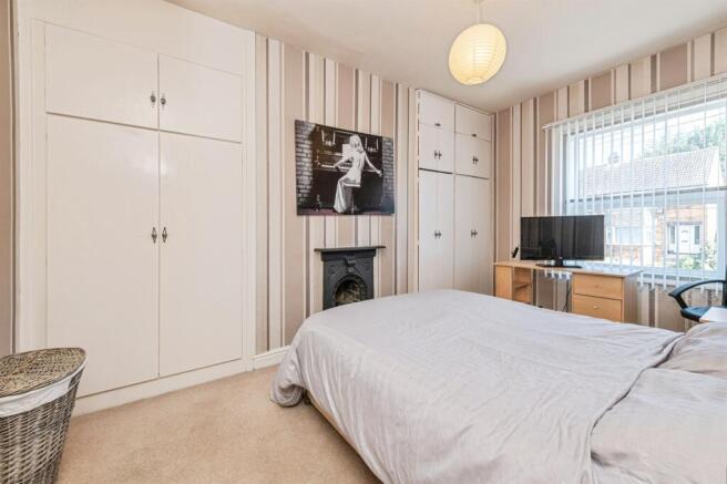 1 bed Terraced for sale Image 8