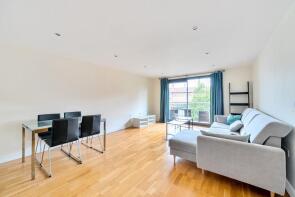 Flat 14, 56, Lant Street, London SE1 1RE