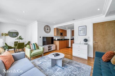 Town Meadow, Ferry Quays, Brentford