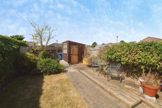 3 bed Semi-Detached for sale Image 11
