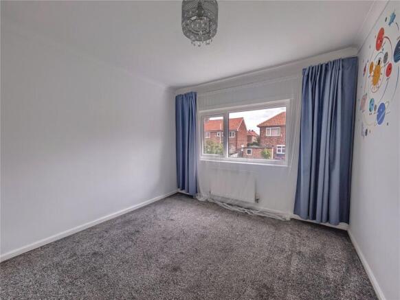 2 bed Semi-Detached to rent Image 5