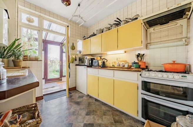 Kitchen shot 1