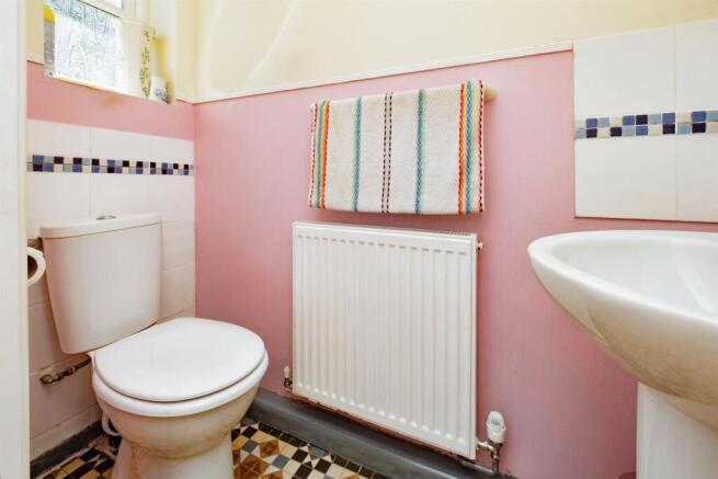 3 bed Semi-Detached for sale Image 6