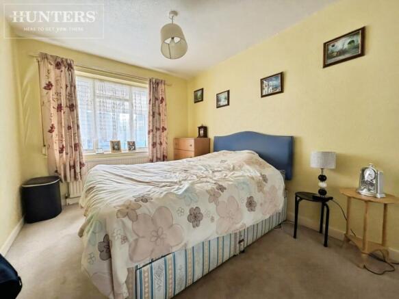 2 bed Semi-Detached Bungalow for sale Image 8