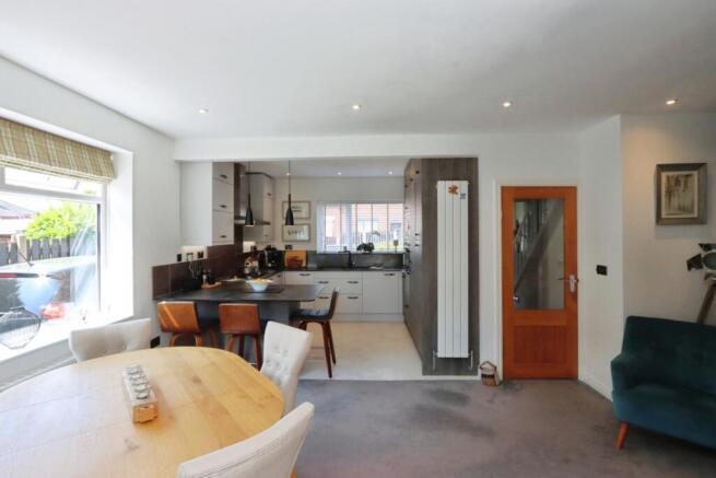 2 bed Semi-Detached for sale Image 10