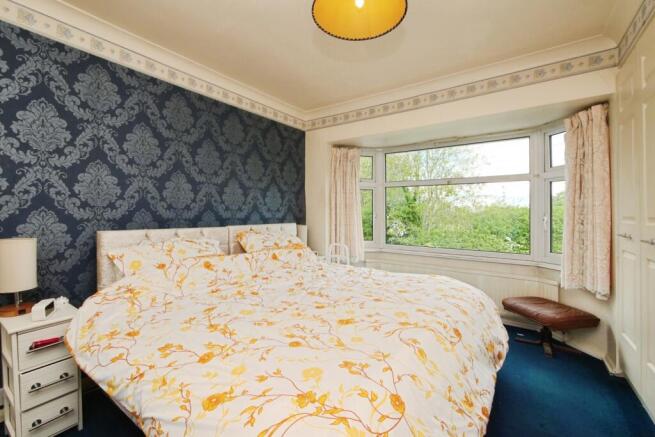 3 bed Semi-Detached for sale Image 12