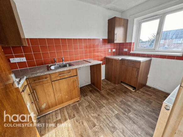 Coronation Avenue, Colchester photo 4