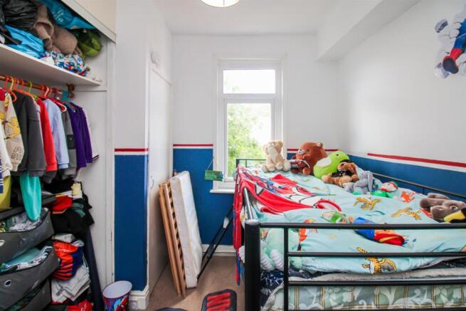 2 bed Terraced for sale Image 5
