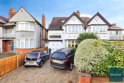 East End Road, Finchley, N3