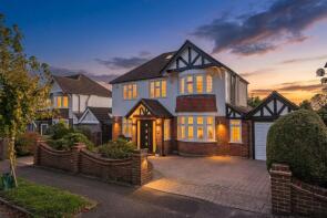 29, Warwick Road, Coulsdon CR5 2EF