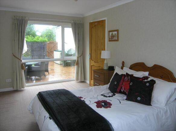 Bedroom 1a