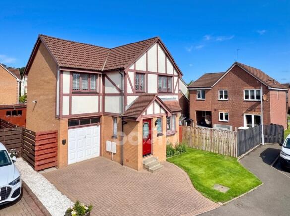 St.Annes Wynd, Erskine external