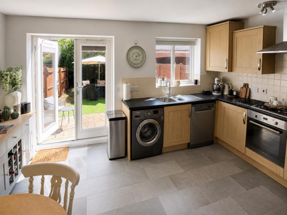 BREAKFAST KITCHEN
