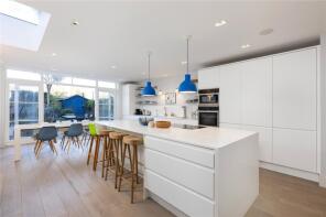 67, Oakhill Road, London SW15 2QJ