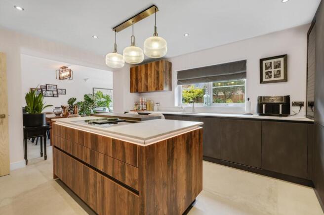 Kitchen/Breakfast Room