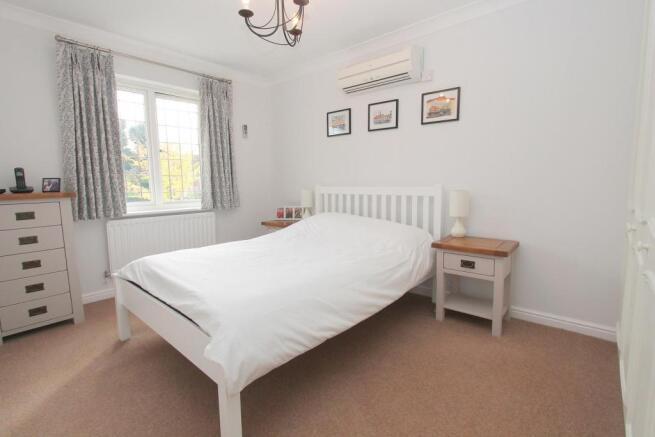 BED 2.JPG