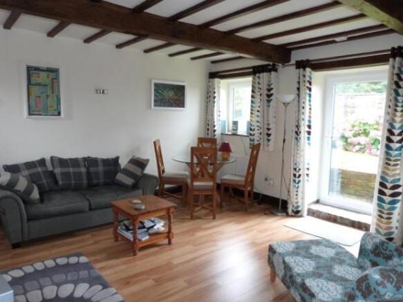 Sitting Room/Dining