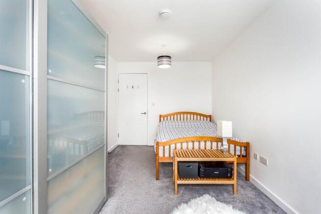 1 bed Flat for sale Image 10