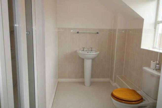 aaf638ce063255240036197b927d250ad3b48aaa BATHROOM.
