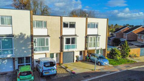 Chepstow Avenue, Bridgwater, Somerset, TA6 6BS