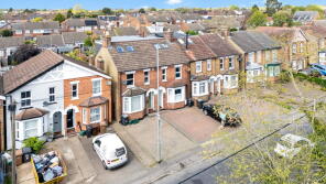 17, Main Road, Broomfield, Chelmsford CM1 7BU
