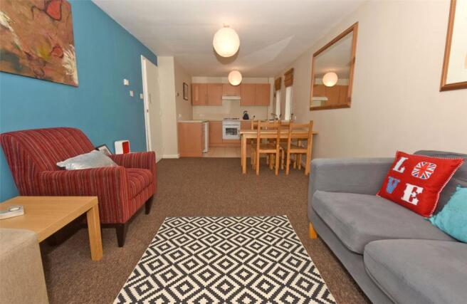 Kitchen/Lounge